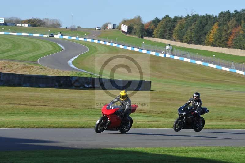 Motorcycle action photographs;donington;donington park leicestershire;donington photographs;event digital images;eventdigitalimages;no limits trackday;peter wileman photography;trackday;trackday digital images;trackday photos