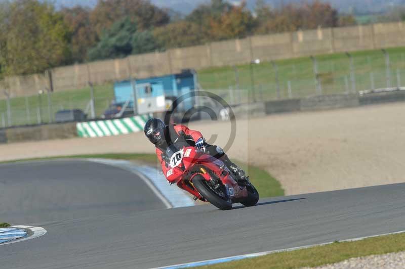 Motorcycle action photographs;donington;donington park leicestershire;donington photographs;event digital images;eventdigitalimages;no limits trackday;peter wileman photography;trackday;trackday digital images;trackday photos