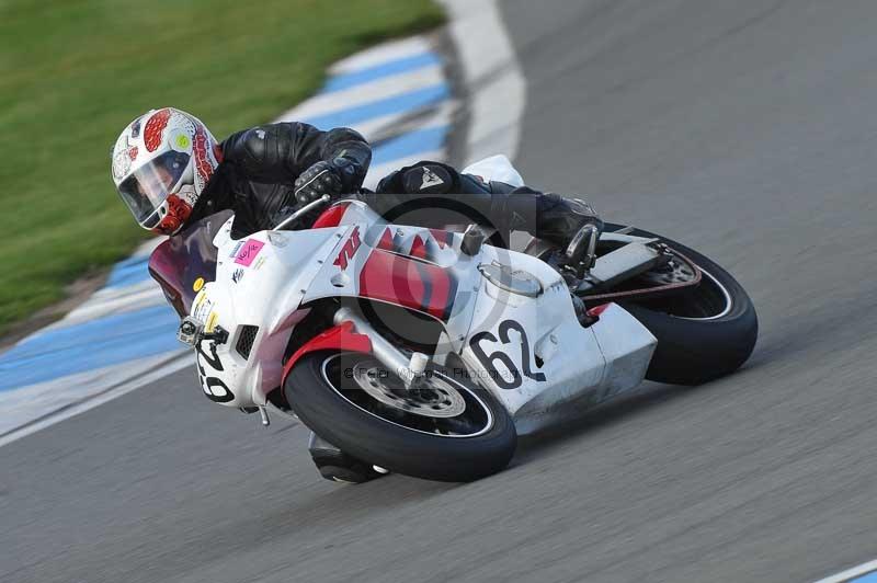 Motorcycle action photographs;donington;donington park leicestershire;donington photographs;event digital images;eventdigitalimages;no limits trackday;peter wileman photography;trackday;trackday digital images;trackday photos