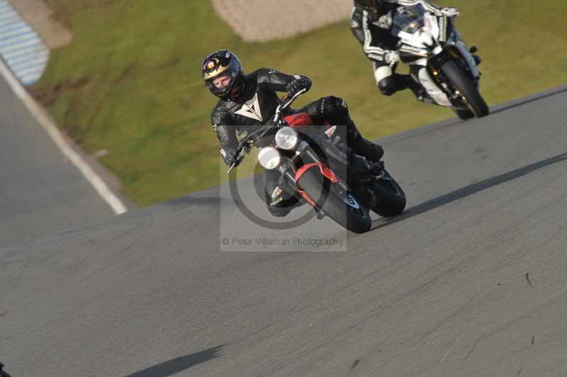 Motorcycle action photographs;donington;donington park leicestershire;donington photographs;event digital images;eventdigitalimages;no limits trackday;peter wileman photography;trackday;trackday digital images;trackday photos