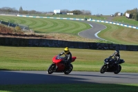 Motorcycle-action-photographs;donington;donington-park-leicestershire;donington-photographs;event-digital-images;eventdigitalimages;no-limits-trackday;peter-wileman-photography;trackday;trackday-digital-images;trackday-photos