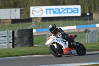 Motorcycle-action-photographs;donington;donington-park-leicestershire;donington-photographs;event-digital-images;eventdigitalimages;no-limits-trackday;peter-wileman-photography;trackday;trackday-digital-images;trackday-photos