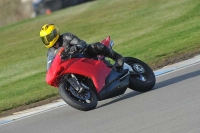 Motorcycle-action-photographs;donington;donington-park-leicestershire;donington-photographs;event-digital-images;eventdigitalimages;no-limits-trackday;peter-wileman-photography;trackday;trackday-digital-images;trackday-photos