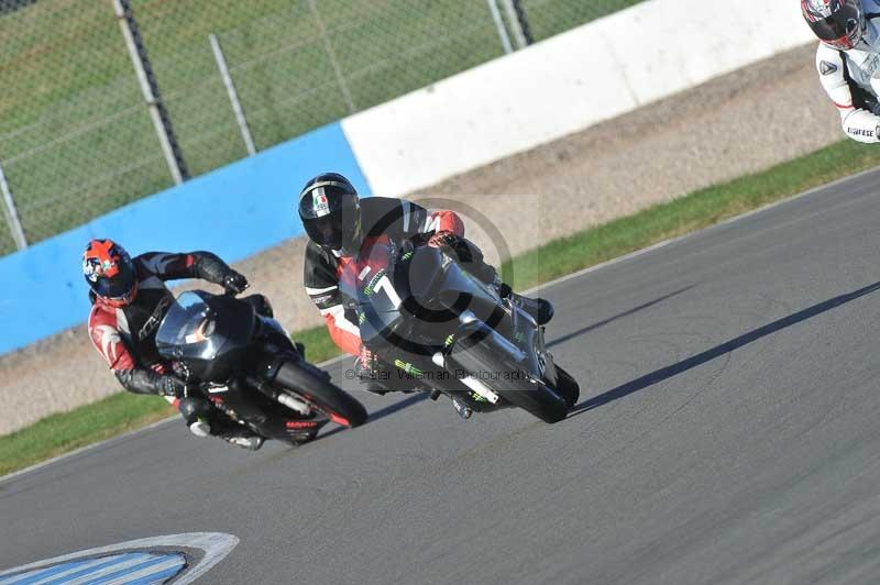 Motorcycle action photographs;donington;donington park leicestershire;donington photographs;event digital images;eventdigitalimages;no limits trackday;peter wileman photography;trackday;trackday digital images;trackday photos