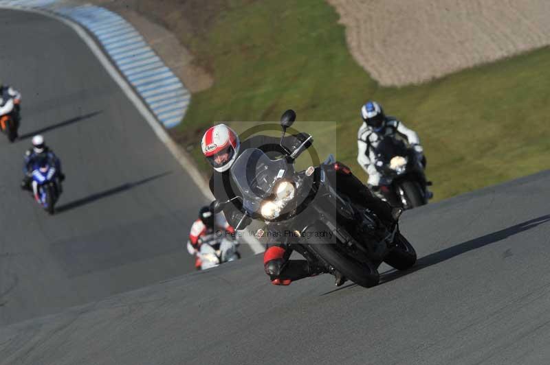 Motorcycle action photographs;donington;donington park leicestershire;donington photographs;event digital images;eventdigitalimages;no limits trackday;peter wileman photography;trackday;trackday digital images;trackday photos