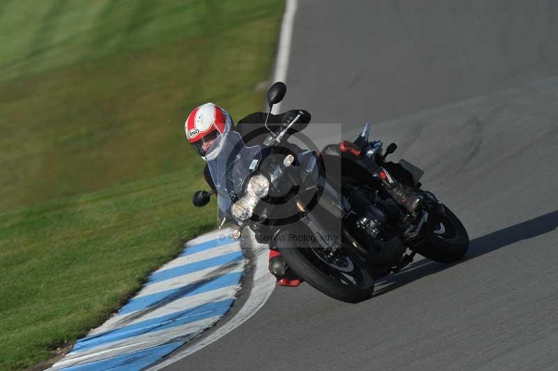 Motorcycle action photographs;donington;donington park leicestershire;donington photographs;event digital images;eventdigitalimages;no limits trackday;peter wileman photography;trackday;trackday digital images;trackday photos