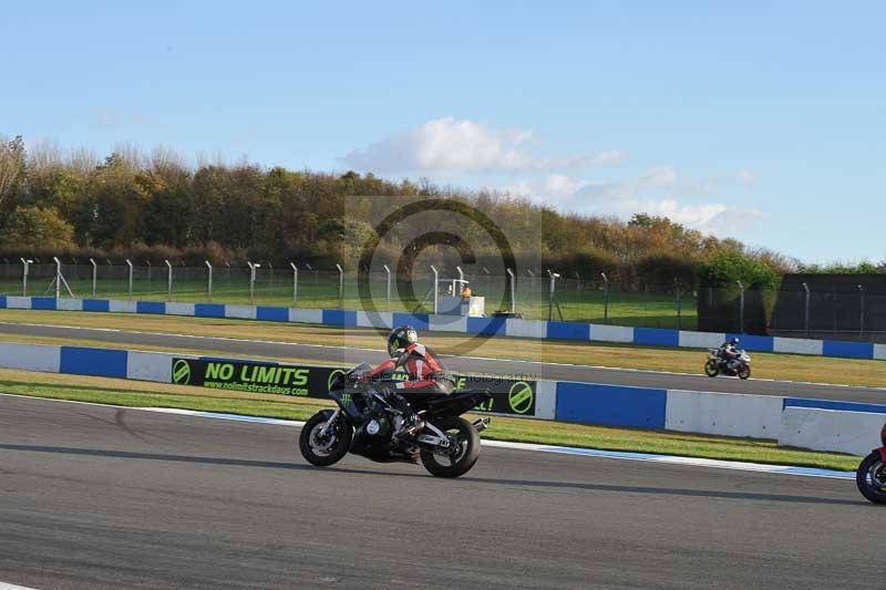 Motorcycle action photographs;donington;donington park leicestershire;donington photographs;event digital images;eventdigitalimages;no limits trackday;peter wileman photography;trackday;trackday digital images;trackday photos