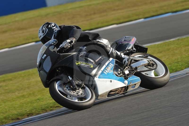 Motorcycle action photographs;donington;donington park leicestershire;donington photographs;event digital images;eventdigitalimages;no limits trackday;peter wileman photography;trackday;trackday digital images;trackday photos