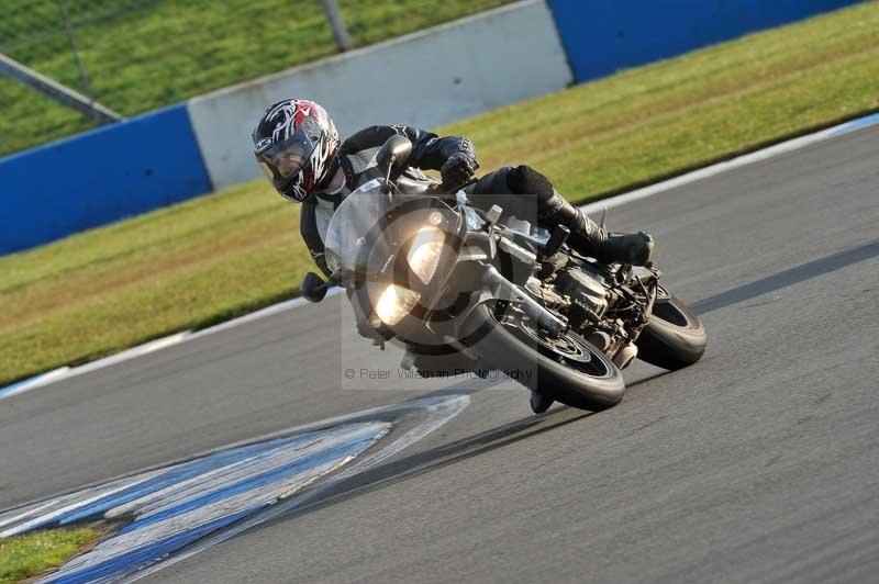 Motorcycle action photographs;donington;donington park leicestershire;donington photographs;event digital images;eventdigitalimages;no limits trackday;peter wileman photography;trackday;trackday digital images;trackday photos