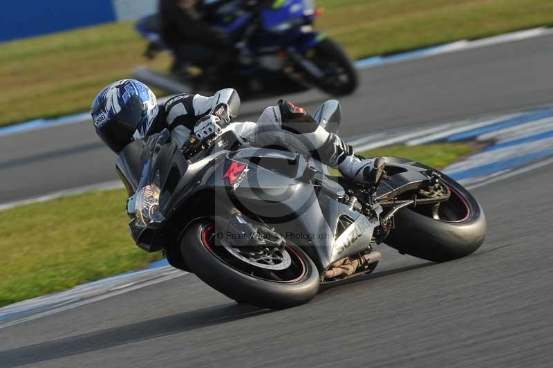Motorcycle action photographs;donington;donington park leicestershire;donington photographs;event digital images;eventdigitalimages;no limits trackday;peter wileman photography;trackday;trackday digital images;trackday photos