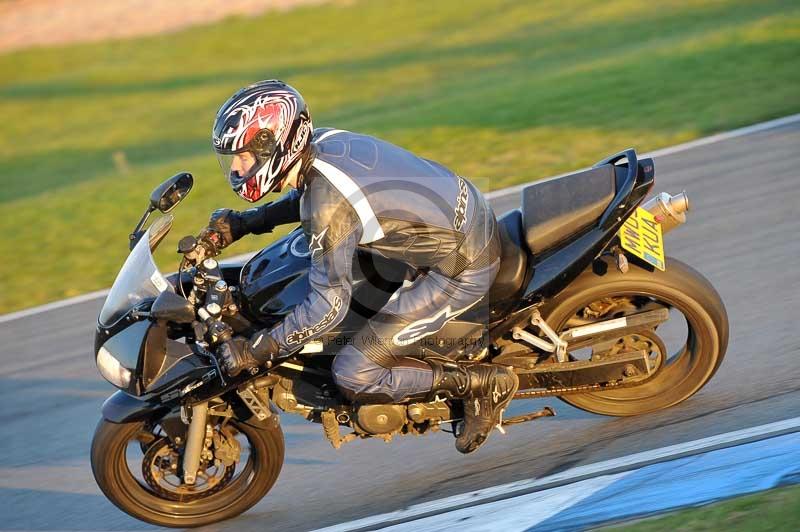 Motorcycle action photographs;donington;donington park leicestershire;donington photographs;event digital images;eventdigitalimages;no limits trackday;peter wileman photography;trackday;trackday digital images;trackday photos