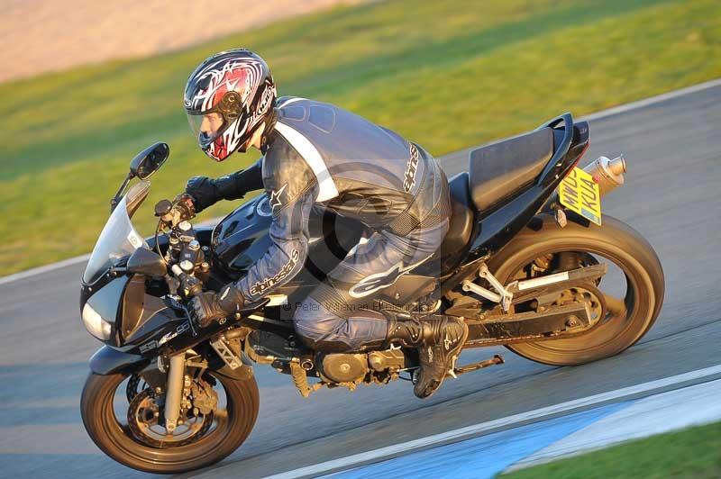 Motorcycle action photographs;donington;donington park leicestershire;donington photographs;event digital images;eventdigitalimages;no limits trackday;peter wileman photography;trackday;trackday digital images;trackday photos