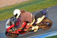 Motorcycle-action-photographs;donington;donington-park-leicestershire;donington-photographs;event-digital-images;eventdigitalimages;no-limits-trackday;peter-wileman-photography;trackday;trackday-digital-images;trackday-photos