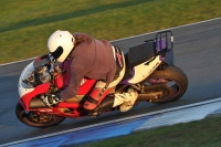 Motorcycle-action-photographs;donington;donington-park-leicestershire;donington-photographs;event-digital-images;eventdigitalimages;no-limits-trackday;peter-wileman-photography;trackday;trackday-digital-images;trackday-photos
