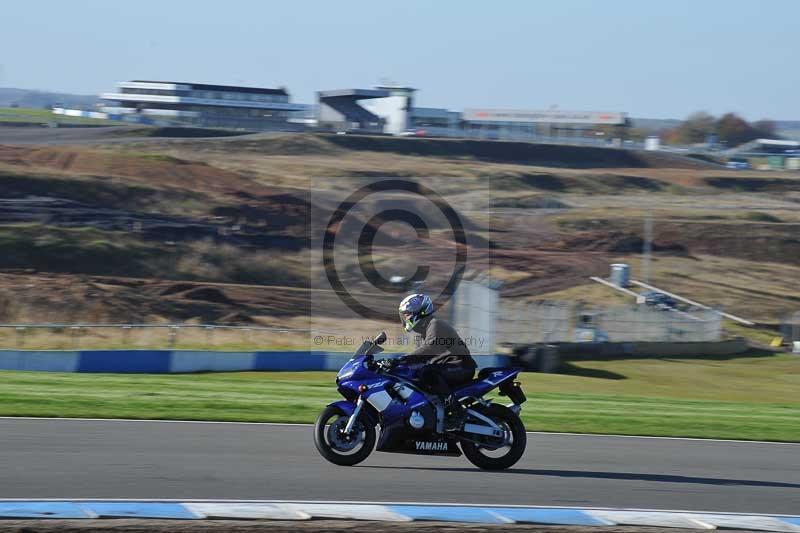 Motorcycle action photographs;donington;donington park leicestershire;donington photographs;event digital images;eventdigitalimages;no limits trackday;peter wileman photography;trackday;trackday digital images;trackday photos