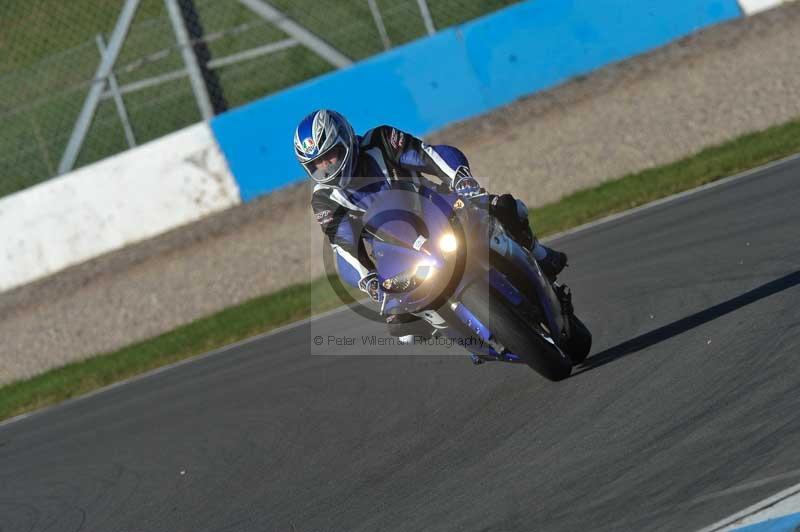 Motorcycle action photographs;donington;donington park leicestershire;donington photographs;event digital images;eventdigitalimages;no limits trackday;peter wileman photography;trackday;trackday digital images;trackday photos