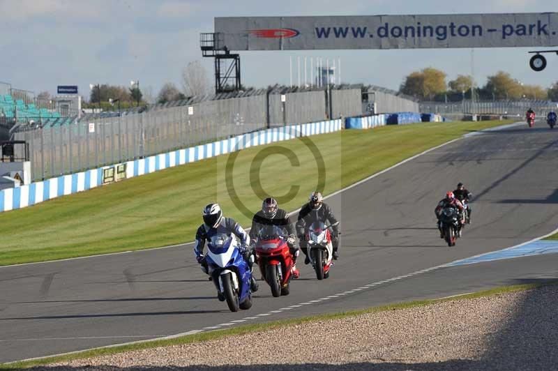 Motorcycle action photographs;donington;donington park leicestershire;donington photographs;event digital images;eventdigitalimages;no limits trackday;peter wileman photography;trackday;trackday digital images;trackday photos
