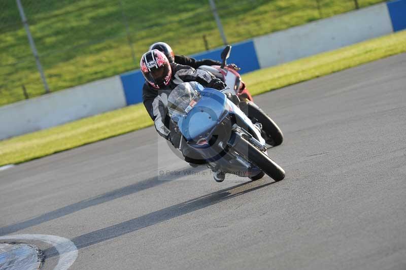 Motorcycle action photographs;donington;donington park leicestershire;donington photographs;event digital images;eventdigitalimages;no limits trackday;peter wileman photography;trackday;trackday digital images;trackday photos