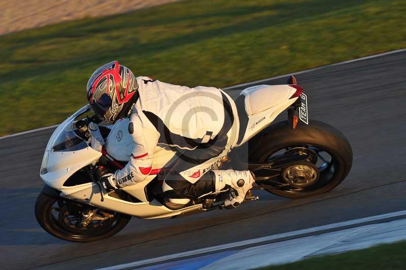 Motorcycle action photographs;donington;donington park leicestershire;donington photographs;event digital images;eventdigitalimages;no limits trackday;peter wileman photography;trackday;trackday digital images;trackday photos