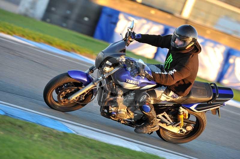 Motorcycle action photographs;donington;donington park leicestershire;donington photographs;event digital images;eventdigitalimages;no limits trackday;peter wileman photography;trackday;trackday digital images;trackday photos