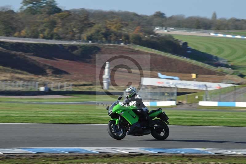 Motorcycle action photographs;donington;donington park leicestershire;donington photographs;event digital images;eventdigitalimages;no limits trackday;peter wileman photography;trackday;trackday digital images;trackday photos