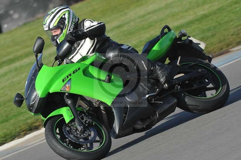 Motorcycle action photographs;donington;donington park leicestershire;donington photographs;event digital images;eventdigitalimages;no limits trackday;peter wileman photography;trackday;trackday digital images;trackday photos