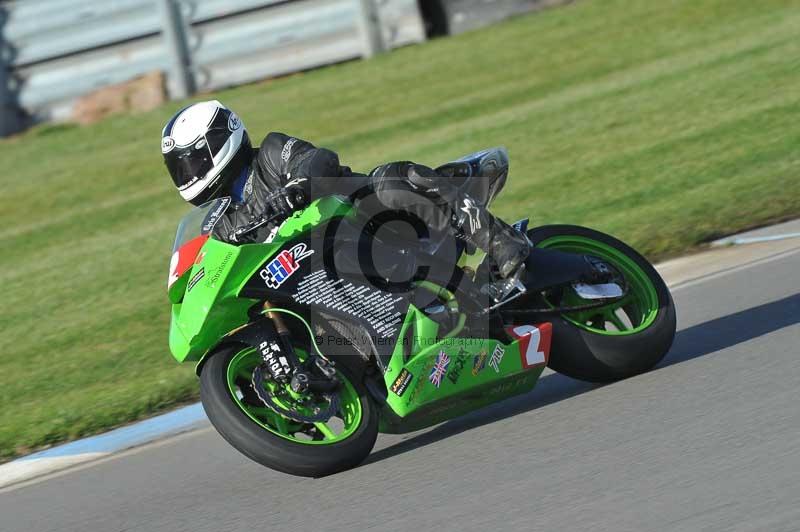 Motorcycle action photographs;donington;donington park leicestershire;donington photographs;event digital images;eventdigitalimages;no limits trackday;peter wileman photography;trackday;trackday digital images;trackday photos