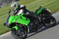 Motorcycle-action-photographs;donington;donington-park-leicestershire;donington-photographs;event-digital-images;eventdigitalimages;no-limits-trackday;peter-wileman-photography;trackday;trackday-digital-images;trackday-photos