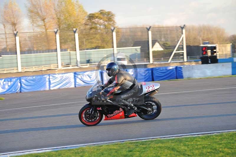 Motorcycle action photographs;donington;donington park leicestershire;donington photographs;event digital images;eventdigitalimages;no limits trackday;peter wileman photography;trackday;trackday digital images;trackday photos
