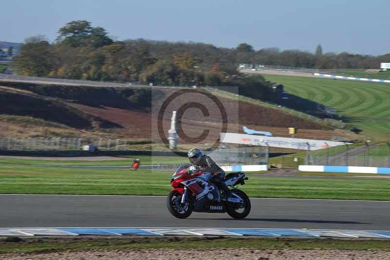Motorcycle action photographs;donington;donington park leicestershire;donington photographs;event digital images;eventdigitalimages;no limits trackday;peter wileman photography;trackday;trackday digital images;trackday photos
