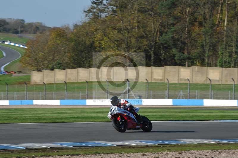 Motorcycle action photographs;donington;donington park leicestershire;donington photographs;event digital images;eventdigitalimages;no limits trackday;peter wileman photography;trackday;trackday digital images;trackday photos
