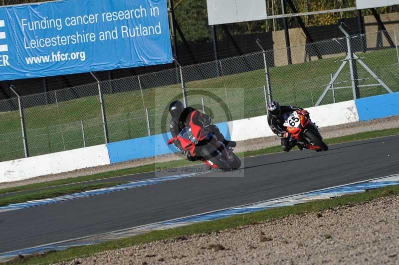 Motorcycle action photographs;donington;donington park leicestershire;donington photographs;event digital images;eventdigitalimages;no limits trackday;peter wileman photography;trackday;trackday digital images;trackday photos