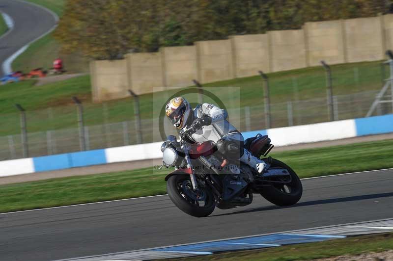 Motorcycle action photographs;donington;donington park leicestershire;donington photographs;event digital images;eventdigitalimages;no limits trackday;peter wileman photography;trackday;trackday digital images;trackday photos