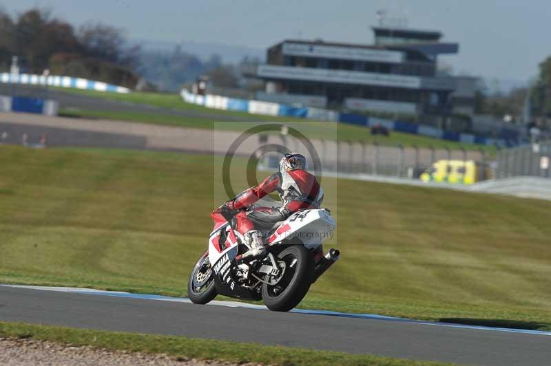 Motorcycle action photographs;donington;donington park leicestershire;donington photographs;event digital images;eventdigitalimages;no limits trackday;peter wileman photography;trackday;trackday digital images;trackday photos