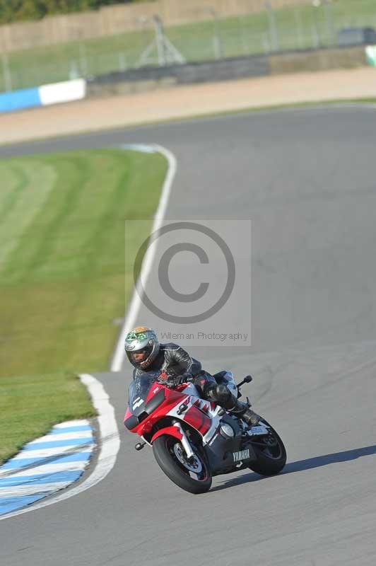 Motorcycle action photographs;donington;donington park leicestershire;donington photographs;event digital images;eventdigitalimages;no limits trackday;peter wileman photography;trackday;trackday digital images;trackday photos