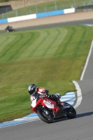 Motorcycle-action-photographs;donington;donington-park-leicestershire;donington-photographs;event-digital-images;eventdigitalimages;no-limits-trackday;peter-wileman-photography;trackday;trackday-digital-images;trackday-photos