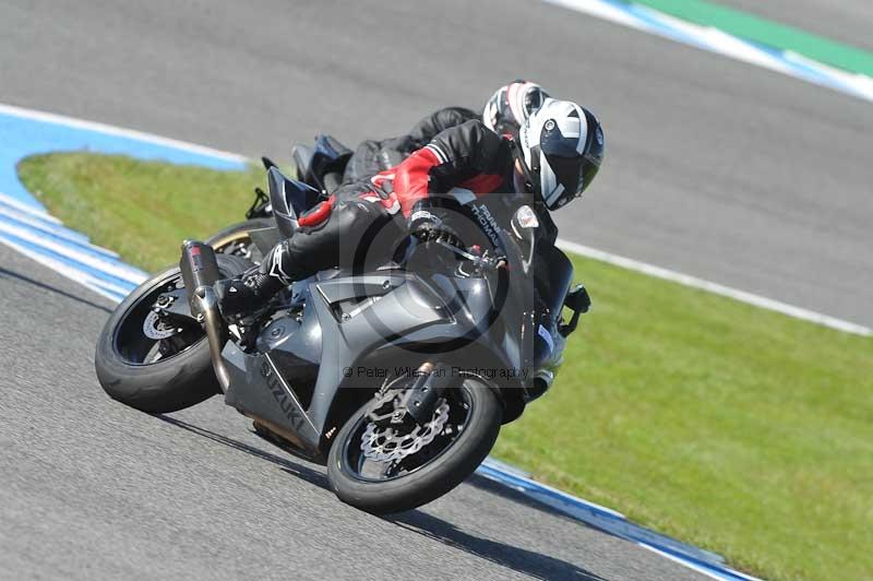 jerez;motorbikes;nov 2012;peter wileman photography;spain;trackday;trackday digital images;tracksense