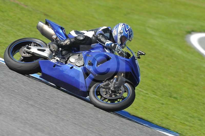 jerez;motorbikes;nov 2012;peter wileman photography;spain;trackday;trackday digital images;tracksense