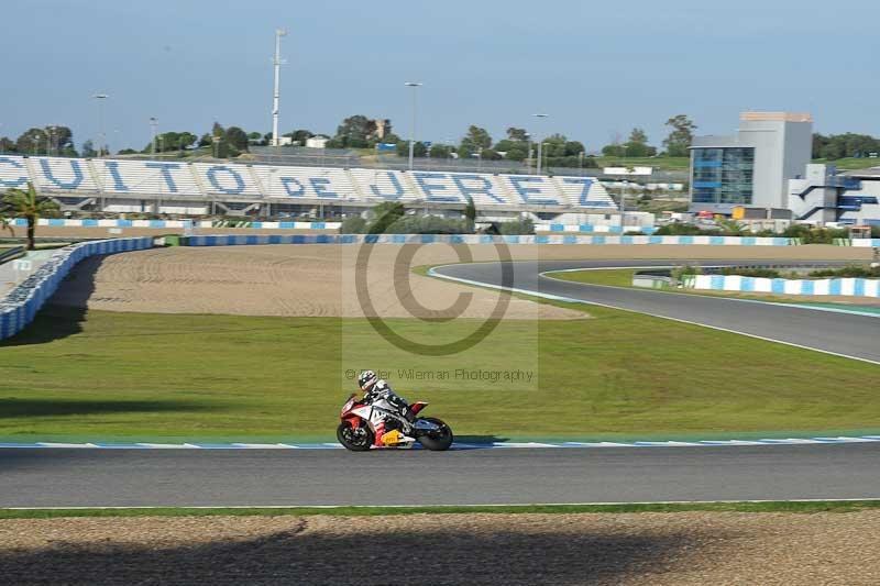 jerez;motorbikes;nov 2012;peter wileman photography;spain;trackday;trackday digital images;tracksense