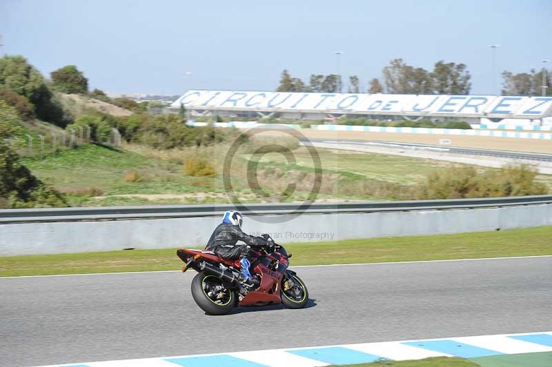 jerez;motorbikes;nov 2012;peter wileman photography;spain;trackday;trackday digital images;tracksense