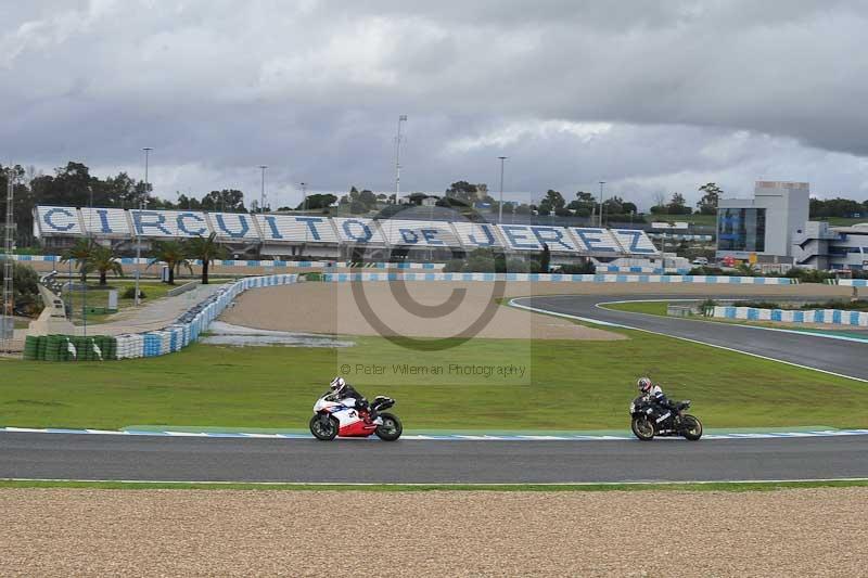 jerez;motorbikes;nov 2012;peter wileman photography;spain;trackday;trackday digital images;tracksense