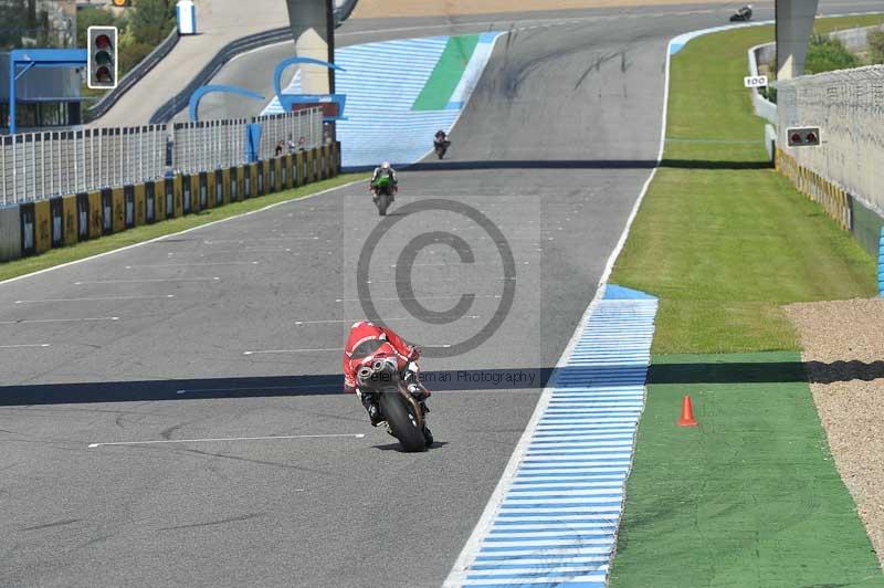 jerez;motorbikes;nov 2012;peter wileman photography;spain;trackday;trackday digital images;tracksense