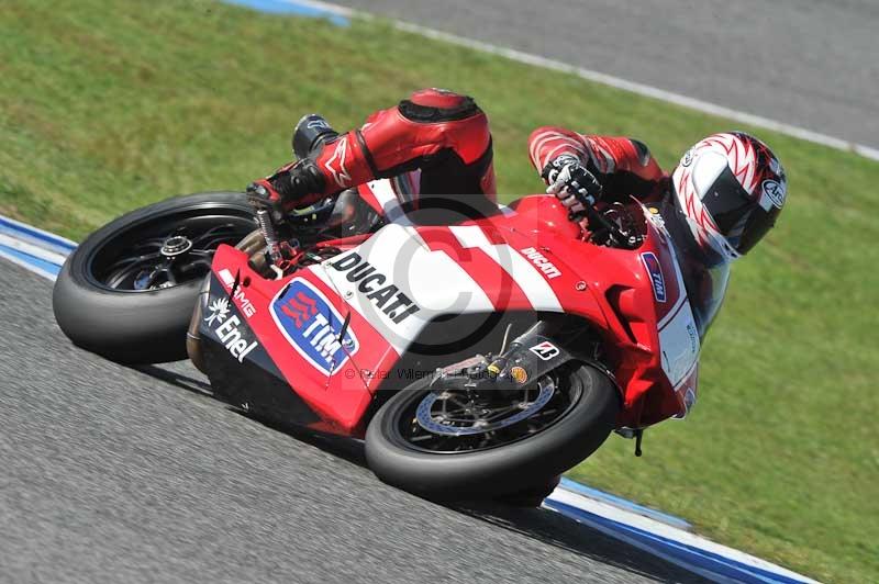 jerez;motorbikes;nov 2012;peter wileman photography;spain;trackday;trackday digital images;tracksense