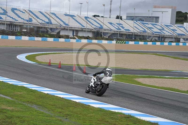 jerez;motorbikes;nov 2012;peter wileman photography;spain;trackday;trackday digital images;tracksense