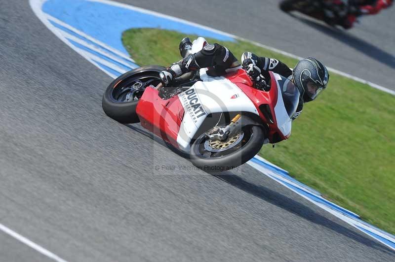 jerez;motorbikes;nov 2012;peter wileman photography;spain;trackday;trackday digital images;tracksense