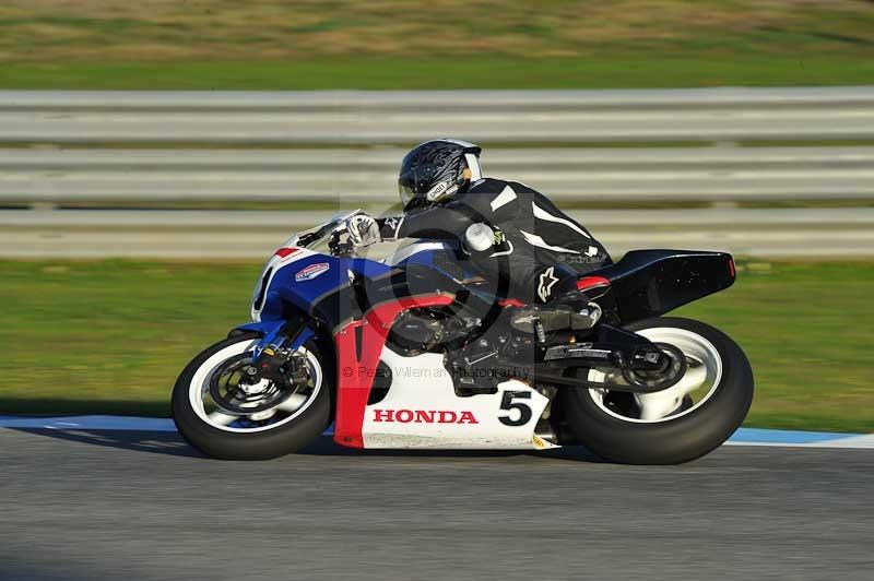 jerez;motorbikes;no limits;nov 2012;peter wileman photography;spain;trackday;trackday digital images