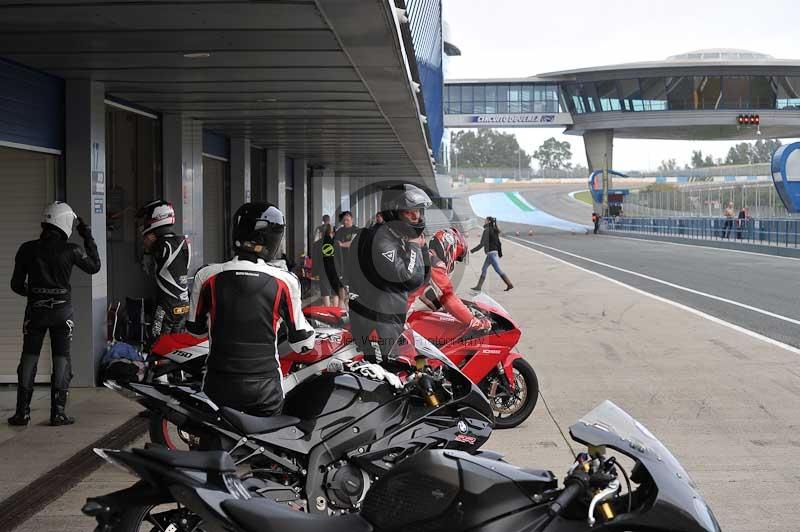 jerez;motorbikes;no limits;nov 2012;peter wileman photography;spain;trackday;trackday digital images