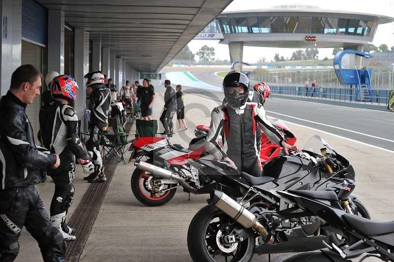 jerez;motorbikes;no limits;nov 2012;peter wileman photography;spain;trackday;trackday digital images