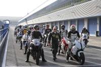 jerez;motorbikes;no-limits;nov-2012;peter-wileman-photography;spain;trackday;trackday-digital-images