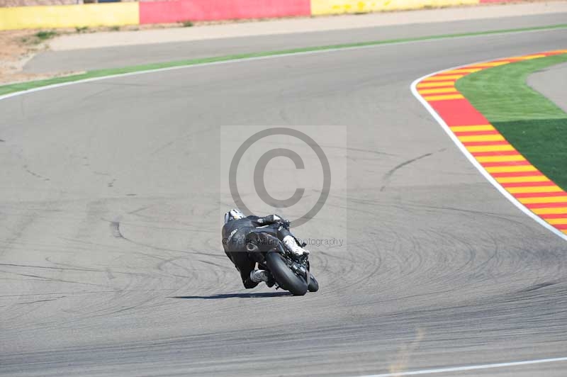 aragon;motorbikes;no limits;peter wileman photography;spain;trackday;trackday digital images